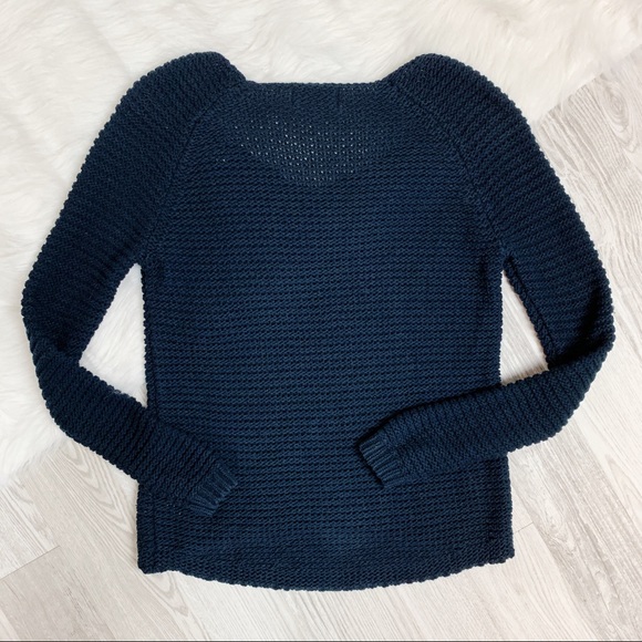 Hollister Open Knit Navy V-Neck Sweater - Picture 2 of 7